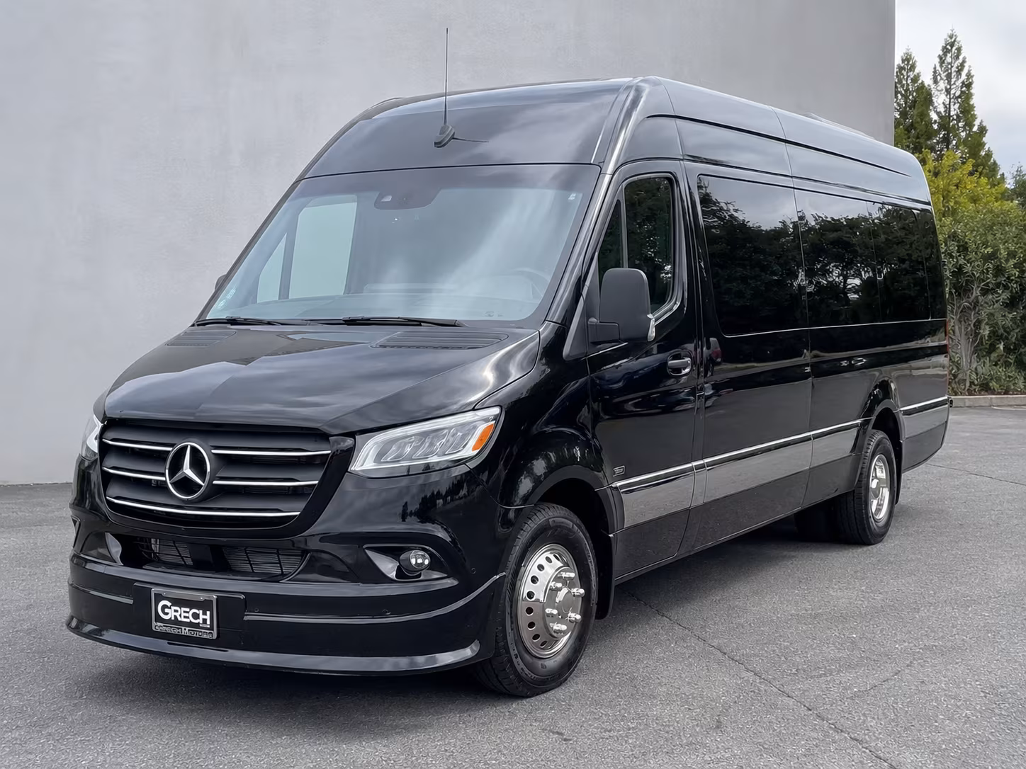 anaheim long distance transportation onboard seating