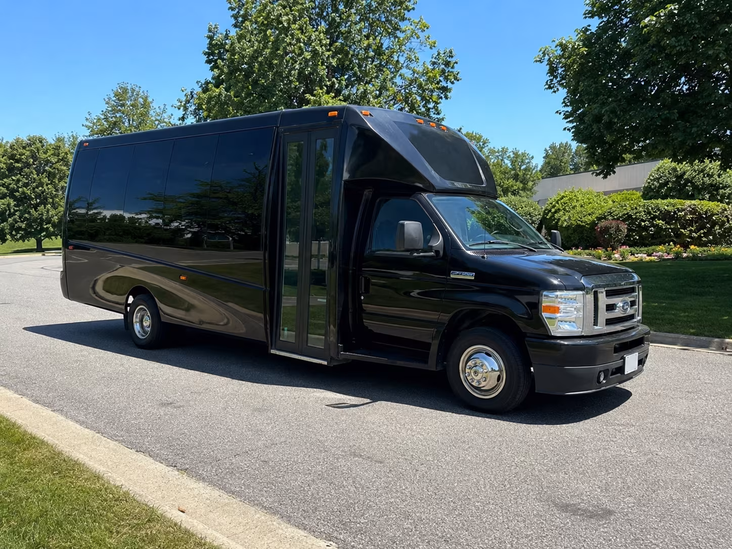 corporate party bus transportation for anaheim convention