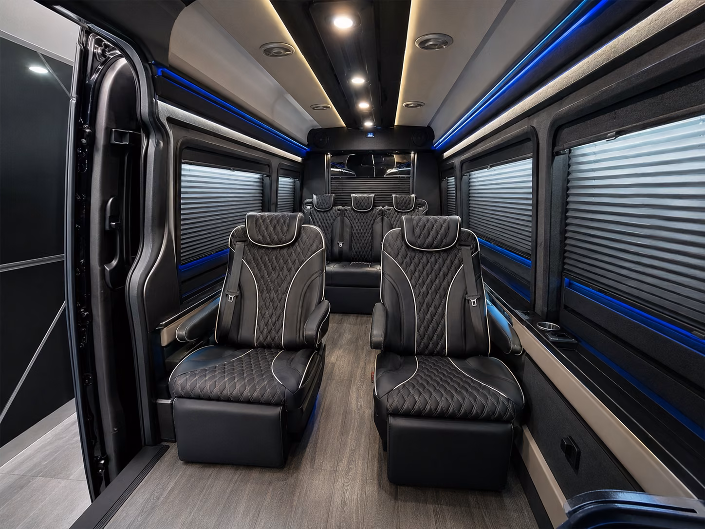 ready to compare airport buses for your anaheim convention group