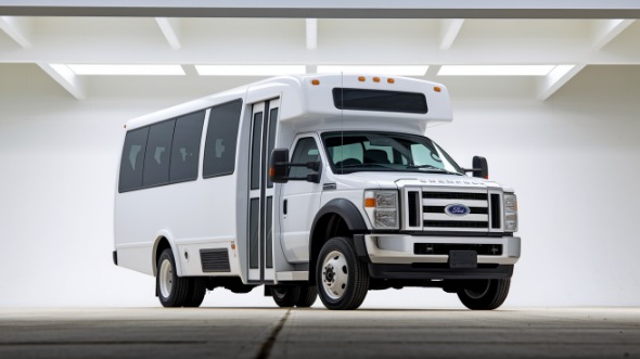 20 passenger minibus anaheim