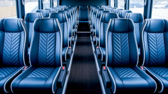 25 passenger minibus rental anaheim
